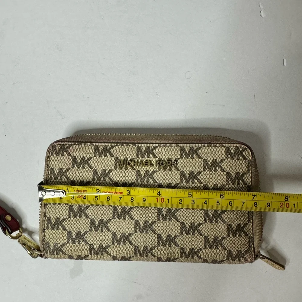 Michael Kors Jet Set Travel Continental Signature MK Wallet Brown/Beige